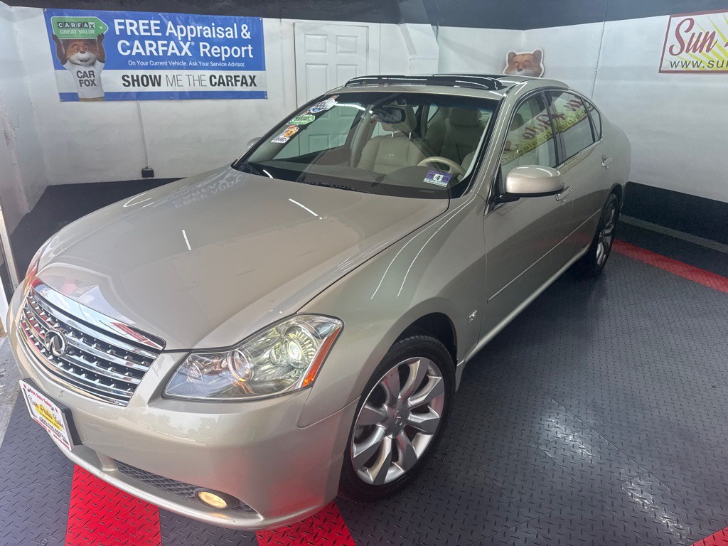 2006 INFINITI M35 Image 4