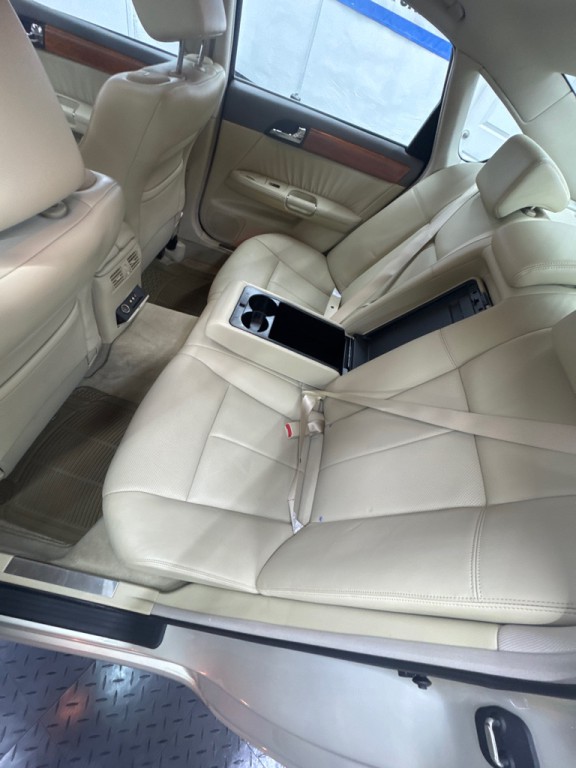 2006 INFINITI M35 Image 8