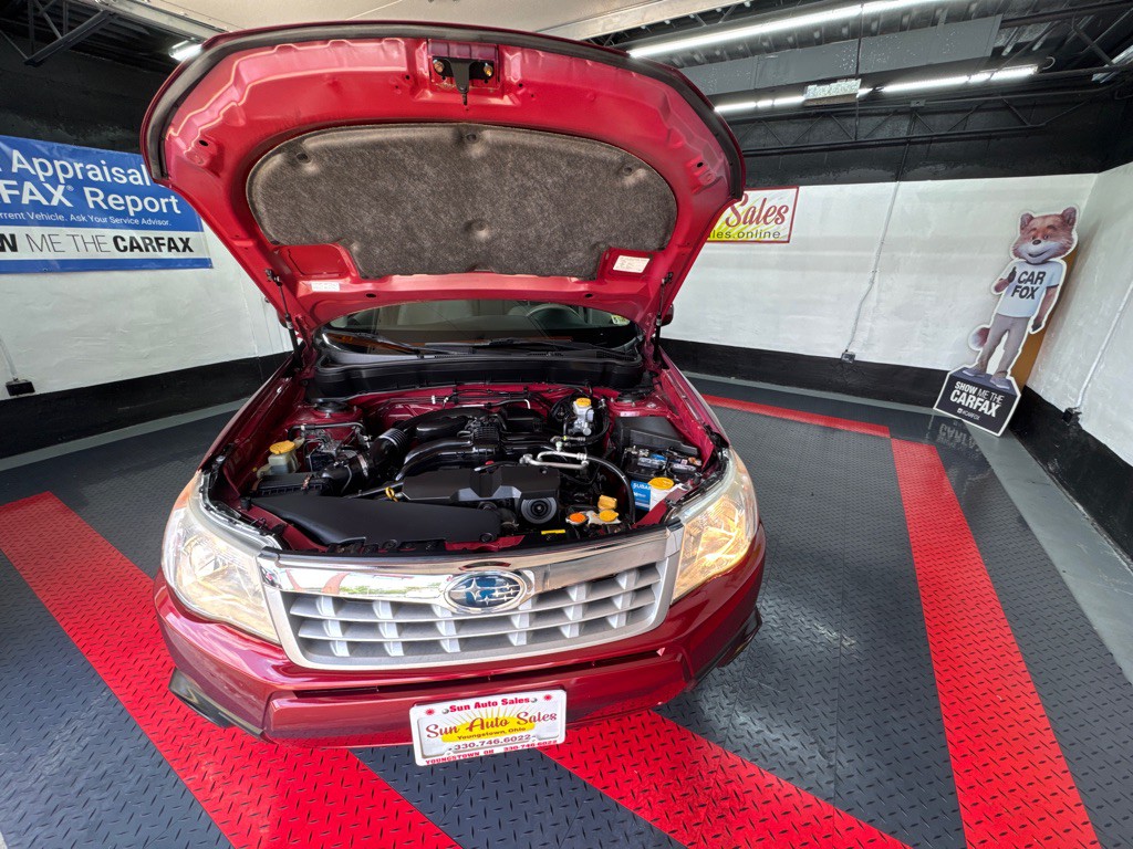 2012 Subaru Forester Image 12