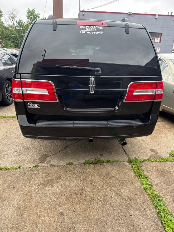 2008 Lincoln Navigator Image 16
