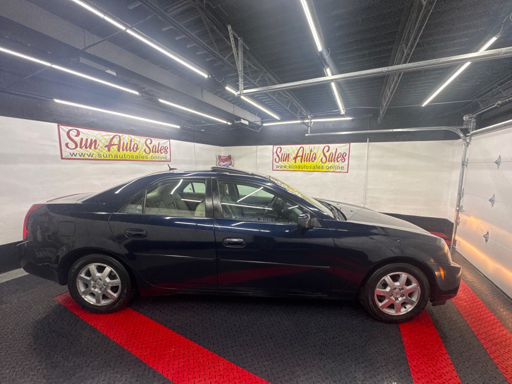 2005 Cadillac CTS Image 4