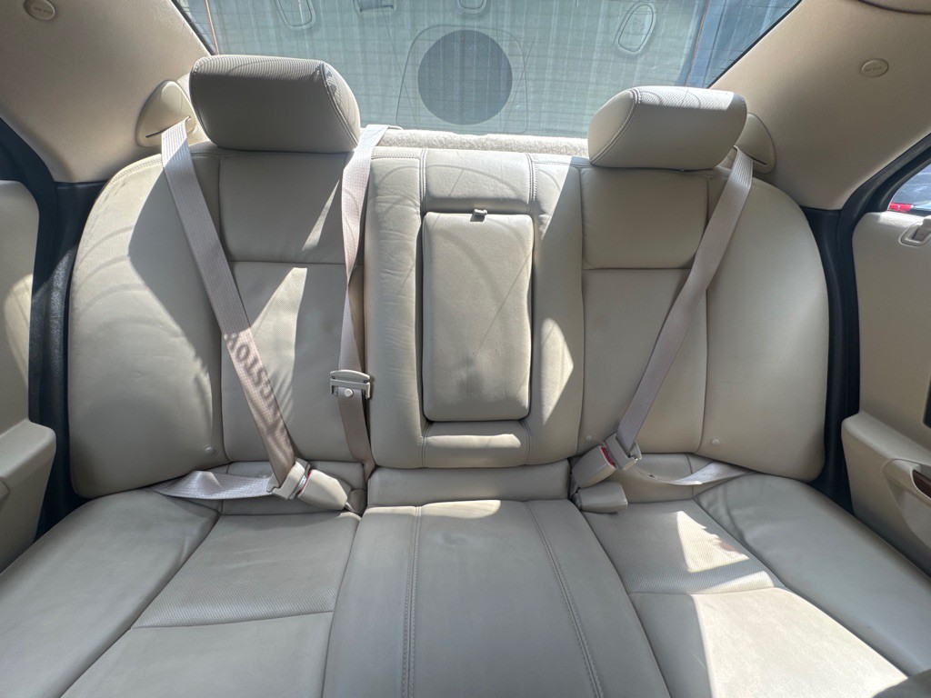 2005 Cadillac CTS Image 18