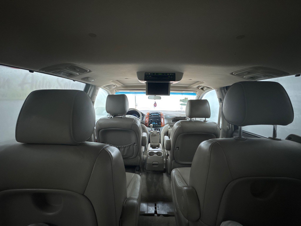 2008 Toyota Sienna Image 8