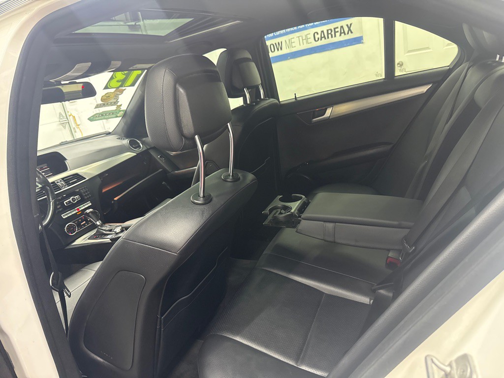 2013 Mercedes-Benz C-Class Image 11