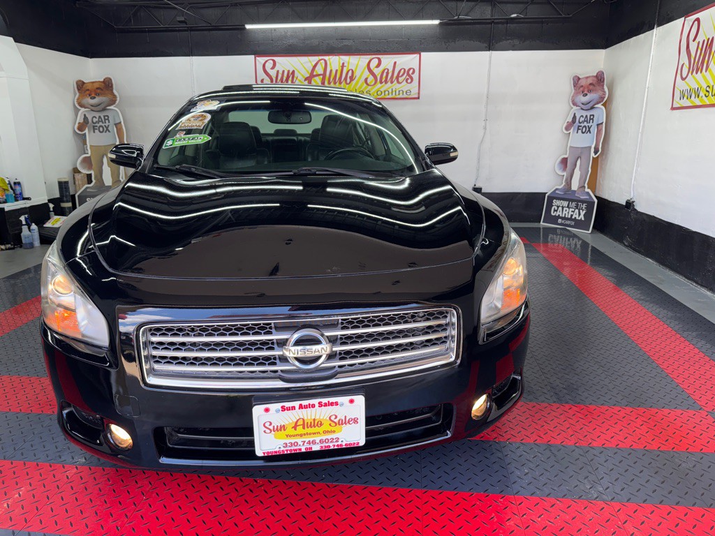 2010 Nissan Maxima Image 4