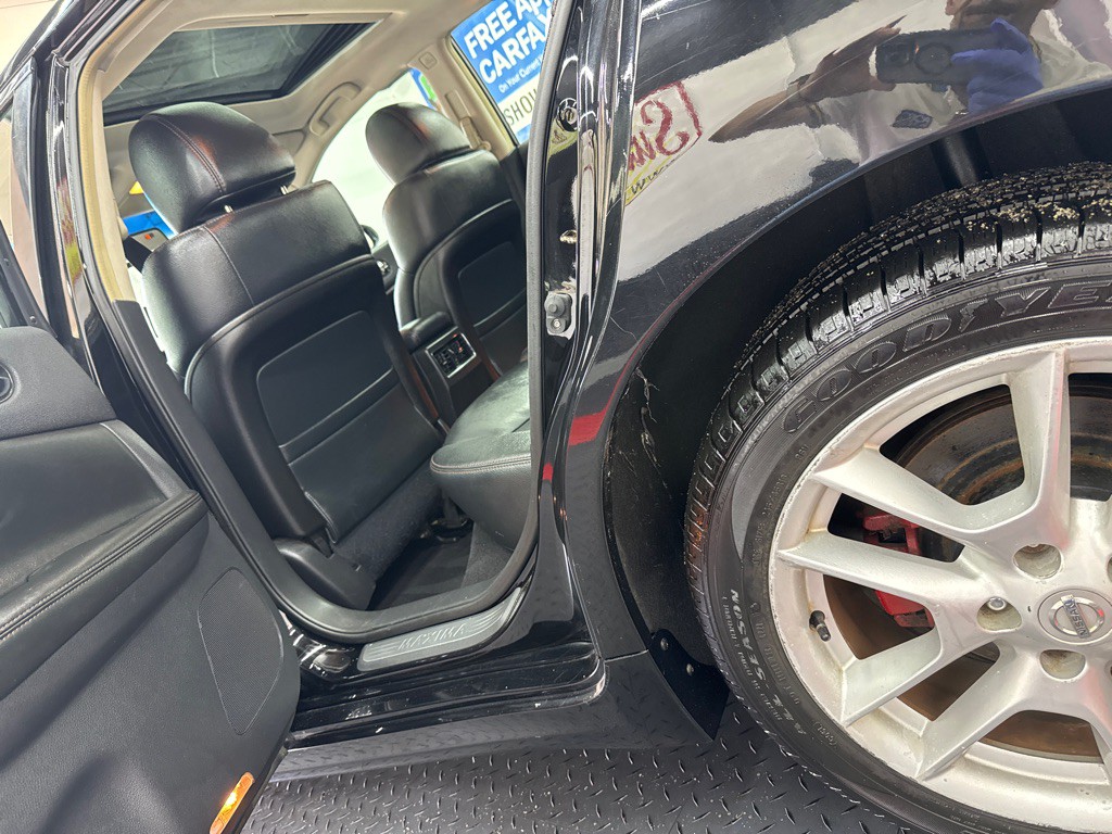 2010 Nissan Maxima Image 3