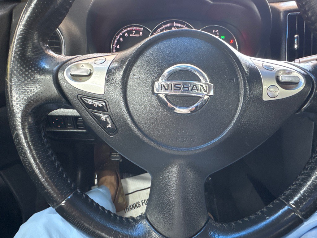 2010 Nissan Maxima Image 16