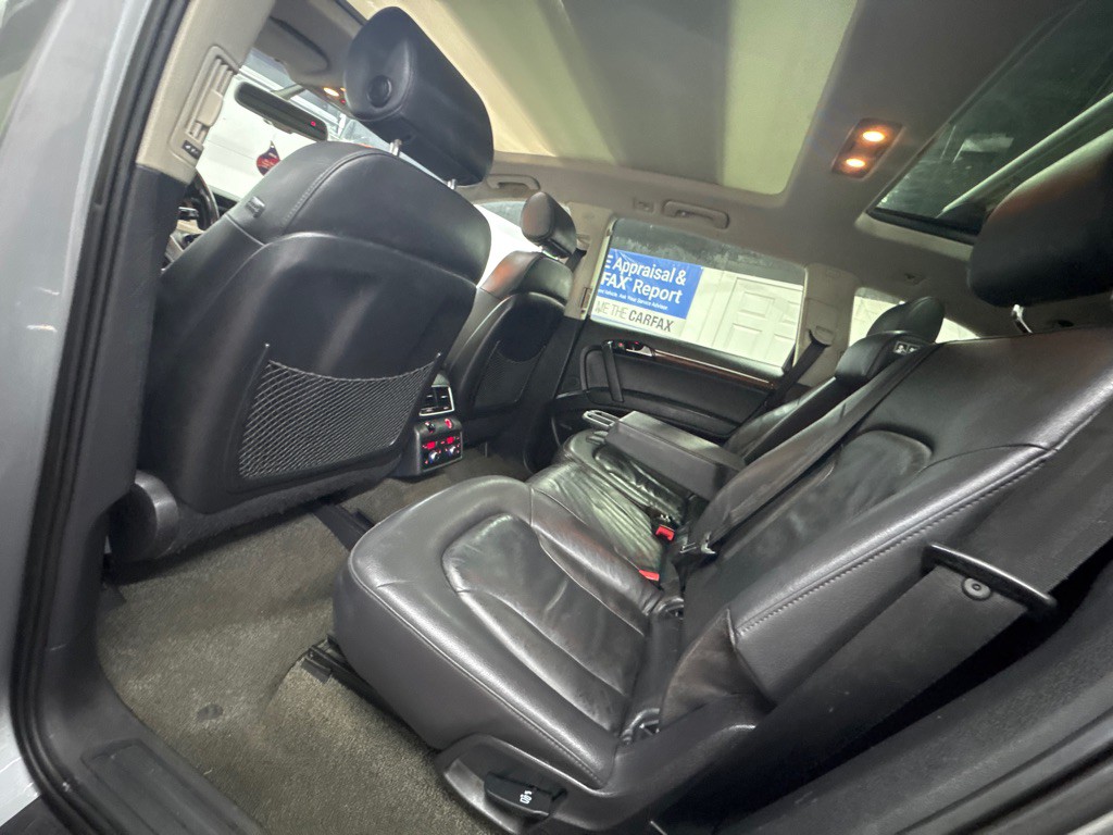 2007 Audi Q7 Image 9