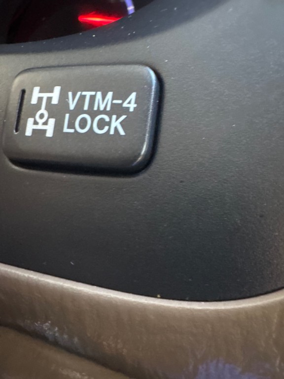 2004 Acura MDX Image 27