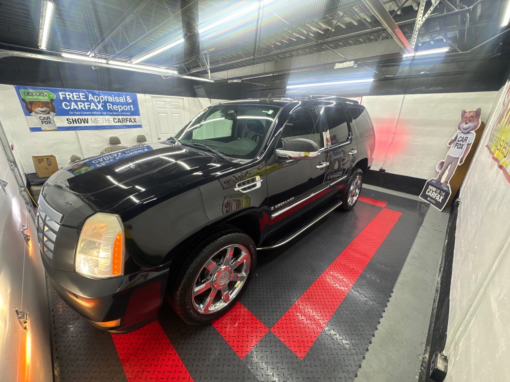 2007 Cadillac Escalade Image 13