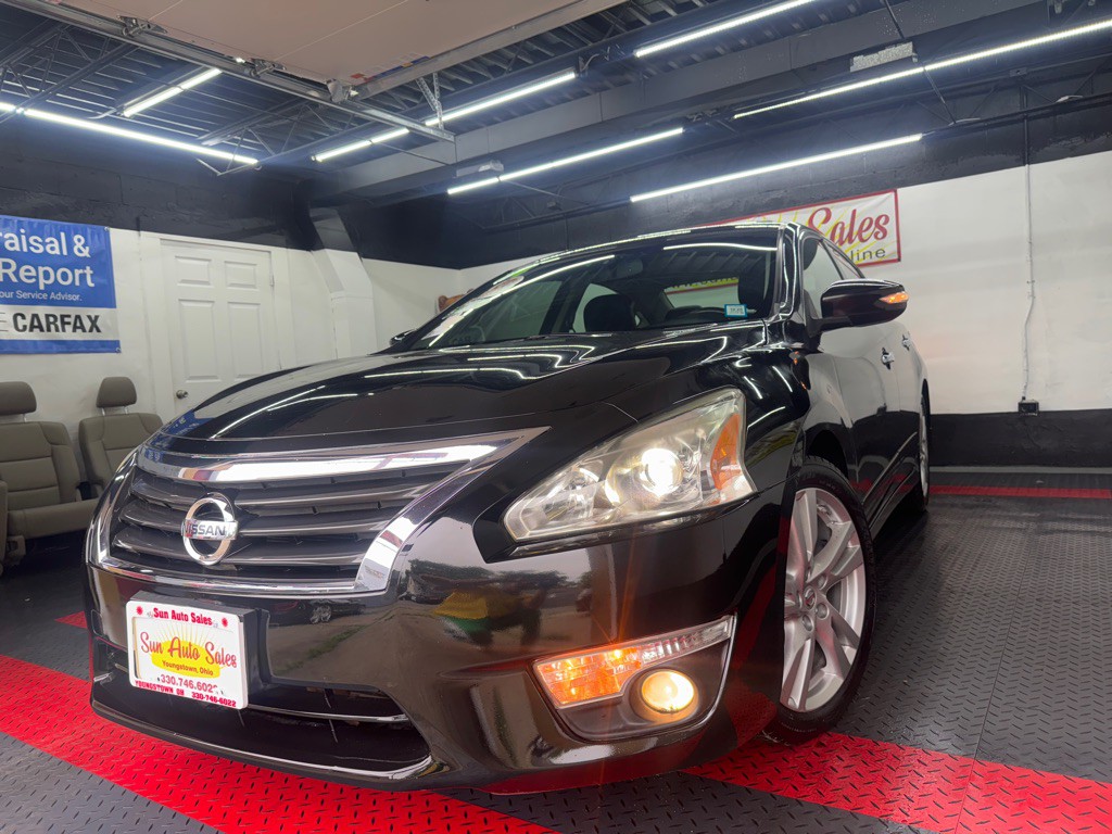 2014 Nissan Altima Image 4