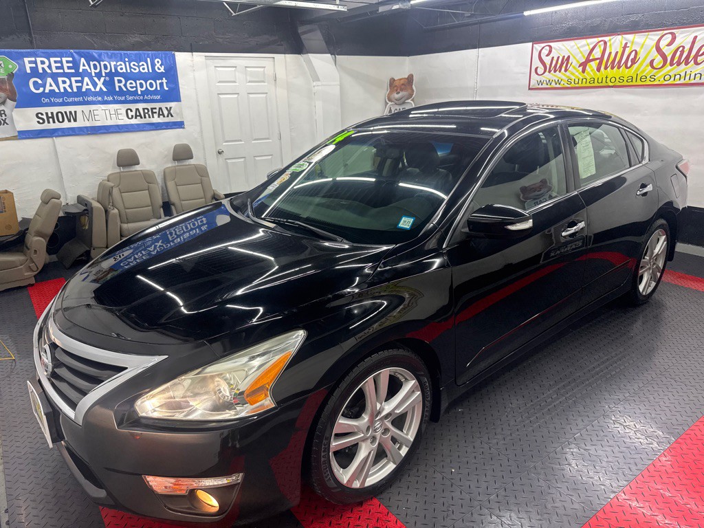 2014 Nissan Altima Image 10