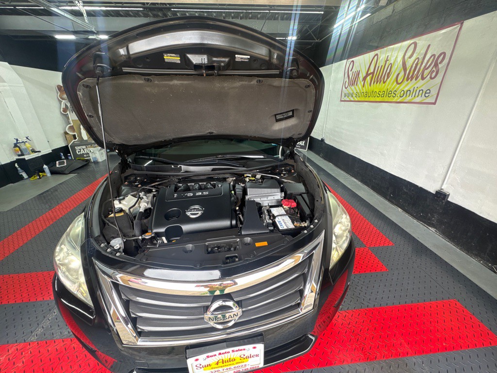 2014 Nissan Altima Image 19