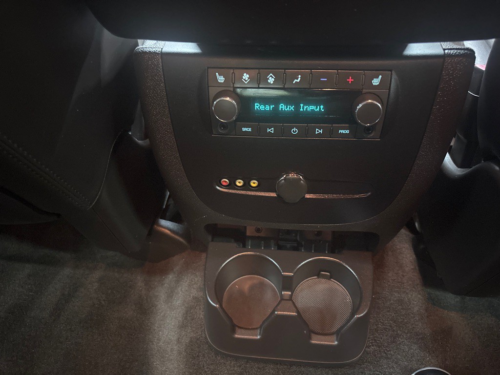 2007 GMC Yukon Image 10