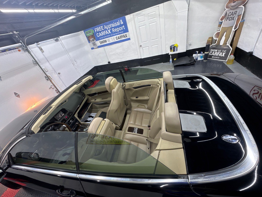 2011 Mercedes-Benz E-Class Image 2