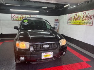 Image for 2005 Ford Escape Limited ID: 6756624
