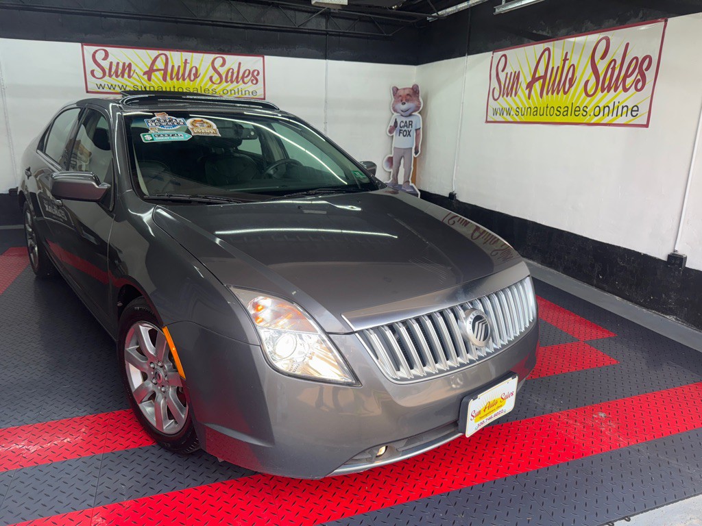 2010 Mercury Milan Image 1