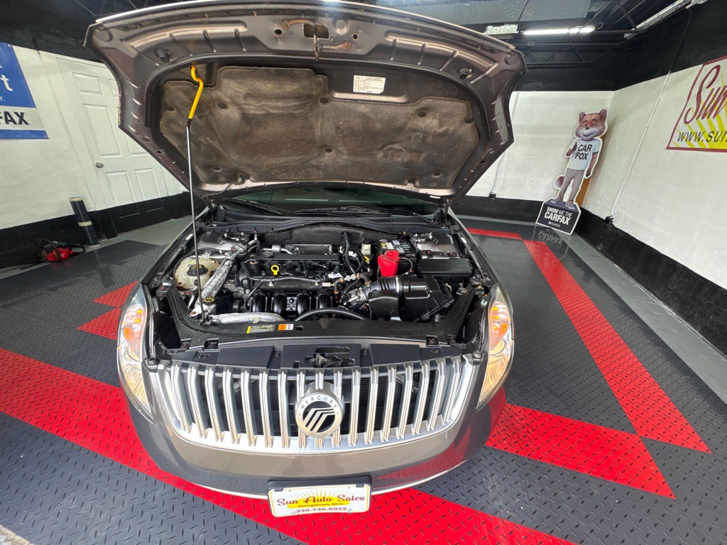 2010 Mercury Milan Image 18