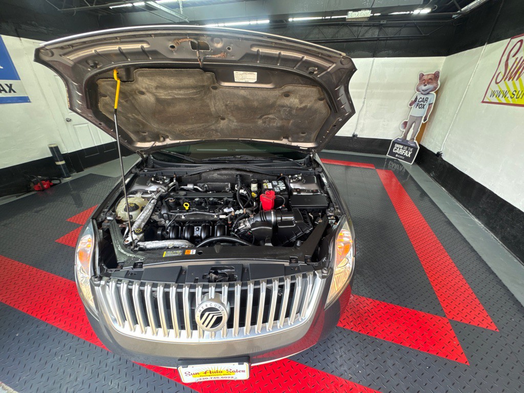 2010 Mercury Milan Image 19