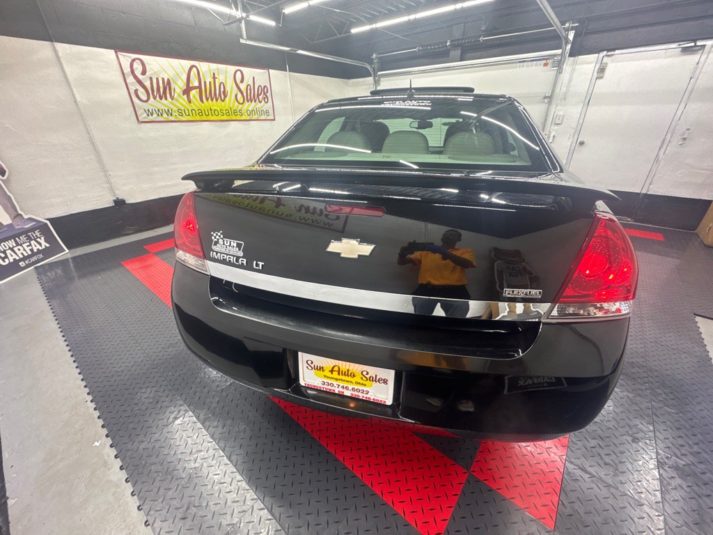 2011 Chevrolet Impala Image 17