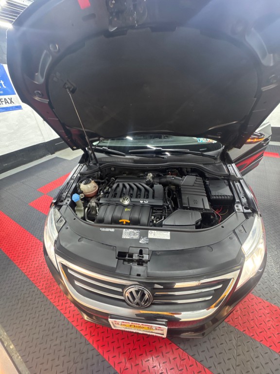 2011 Volkswagen CC Image 16