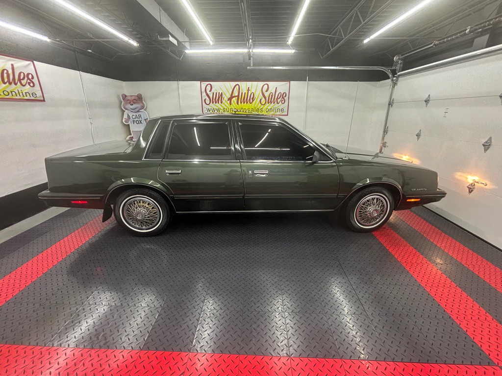 1985 Chevrolet Celebrity Image 2