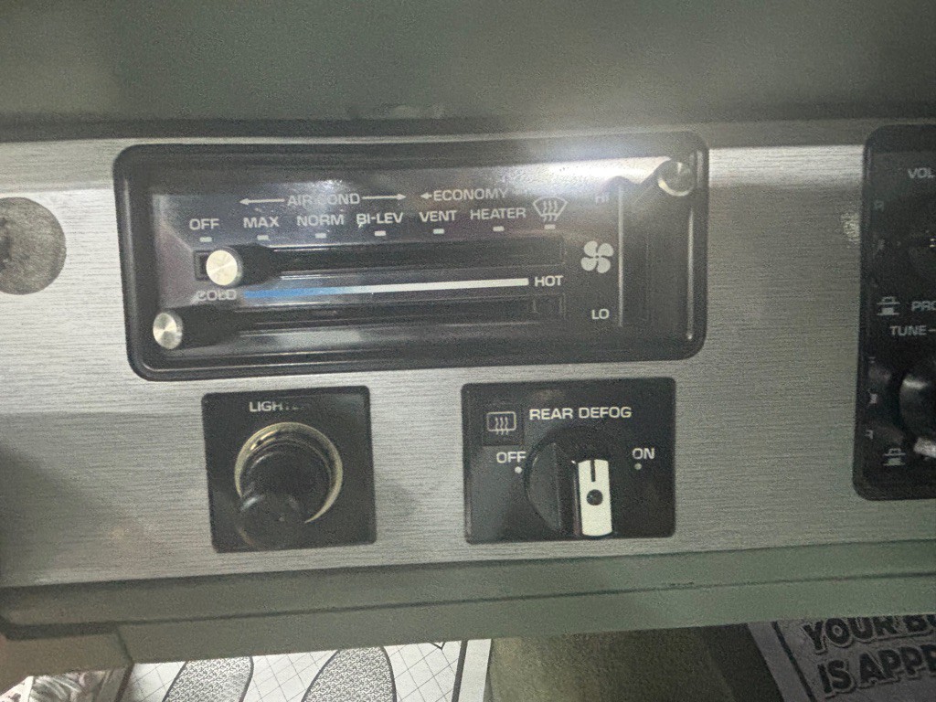 1985 Chevrolet Celebrity Image 19