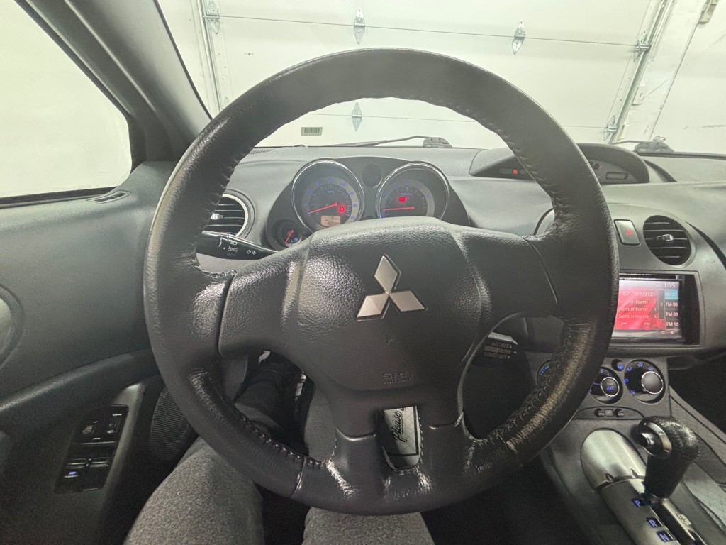2012 Mitsubishi Eclipse Image 11