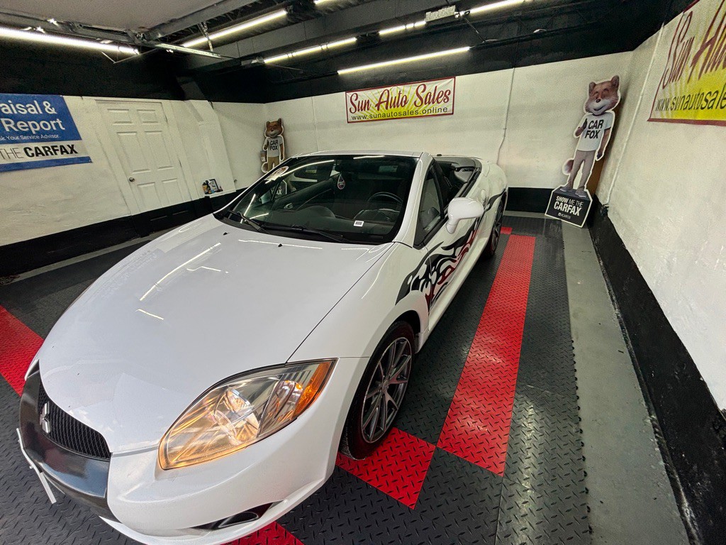 2012 Mitsubishi Eclipse Image 22