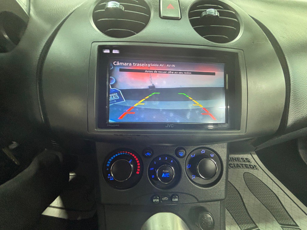 2012 Mitsubishi Eclipse Image 11