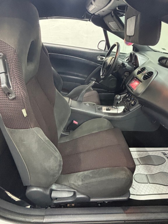 2012 Mitsubishi Eclipse Image 14