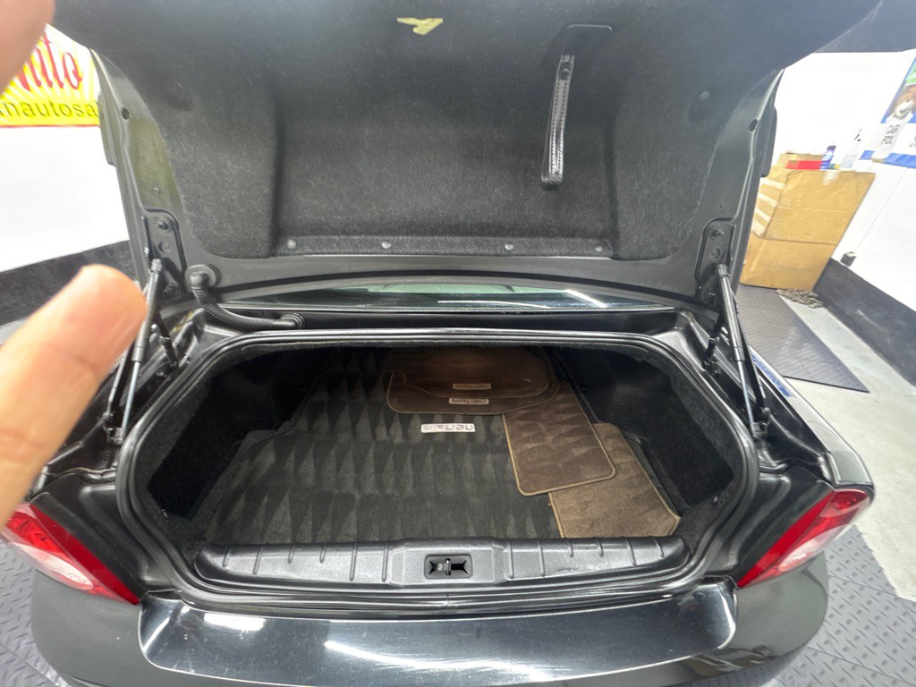 2008 Chevrolet Malibu Image 16