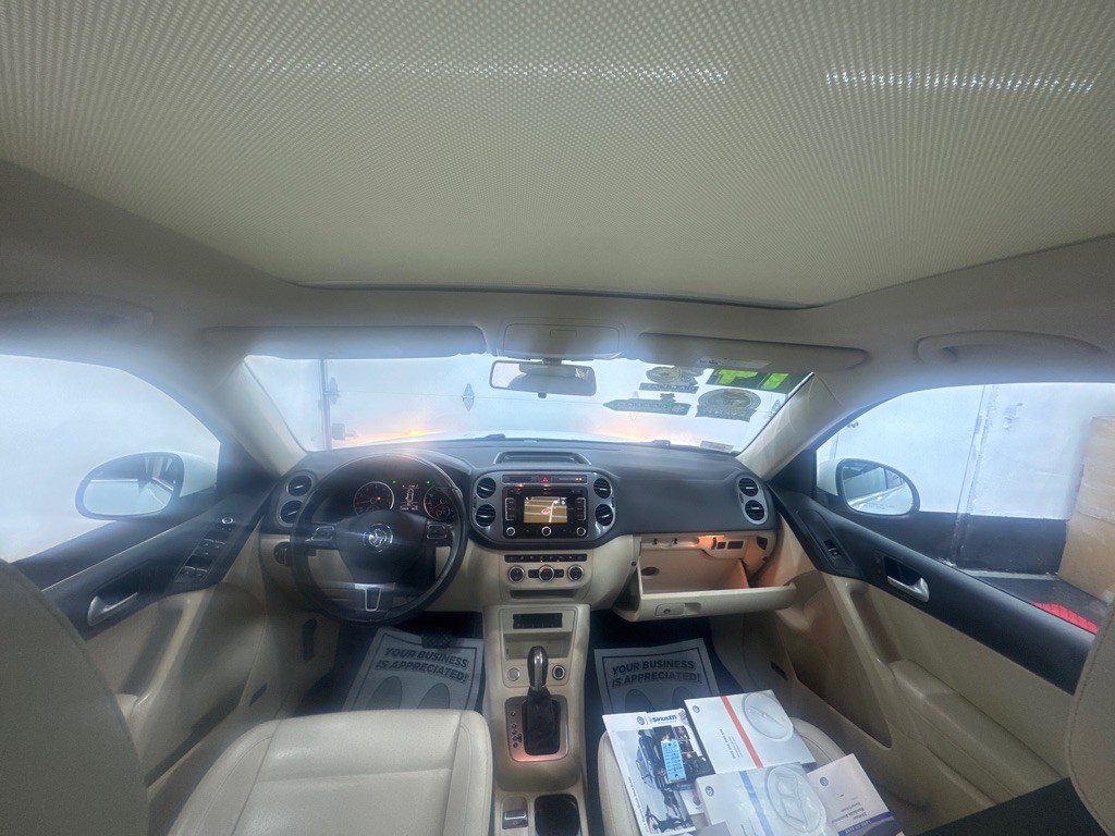 2014 Volkswagen Tiguan Image 16