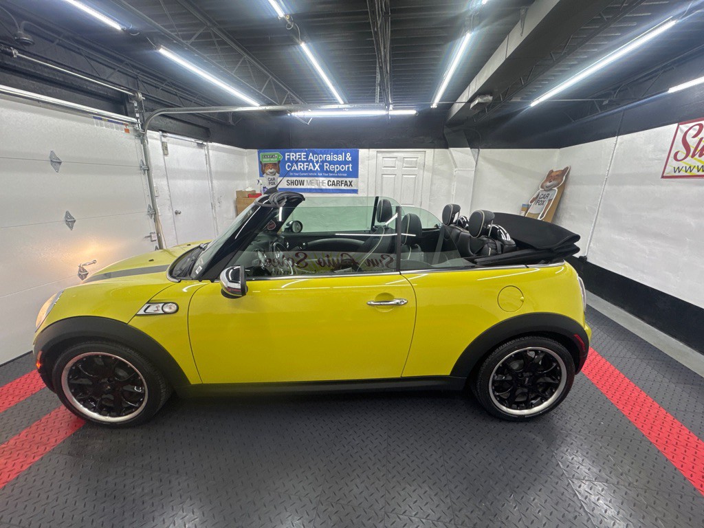 2010 MINI Cooper Image 6