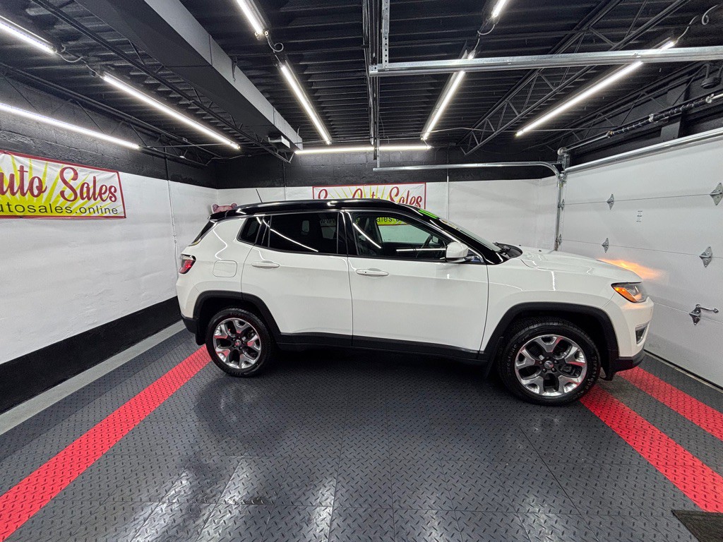 2018 Jeep Compass Image 5