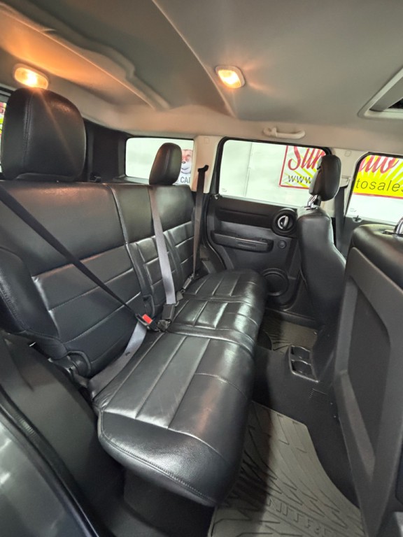 2011 Dodge Nitro Image 13
