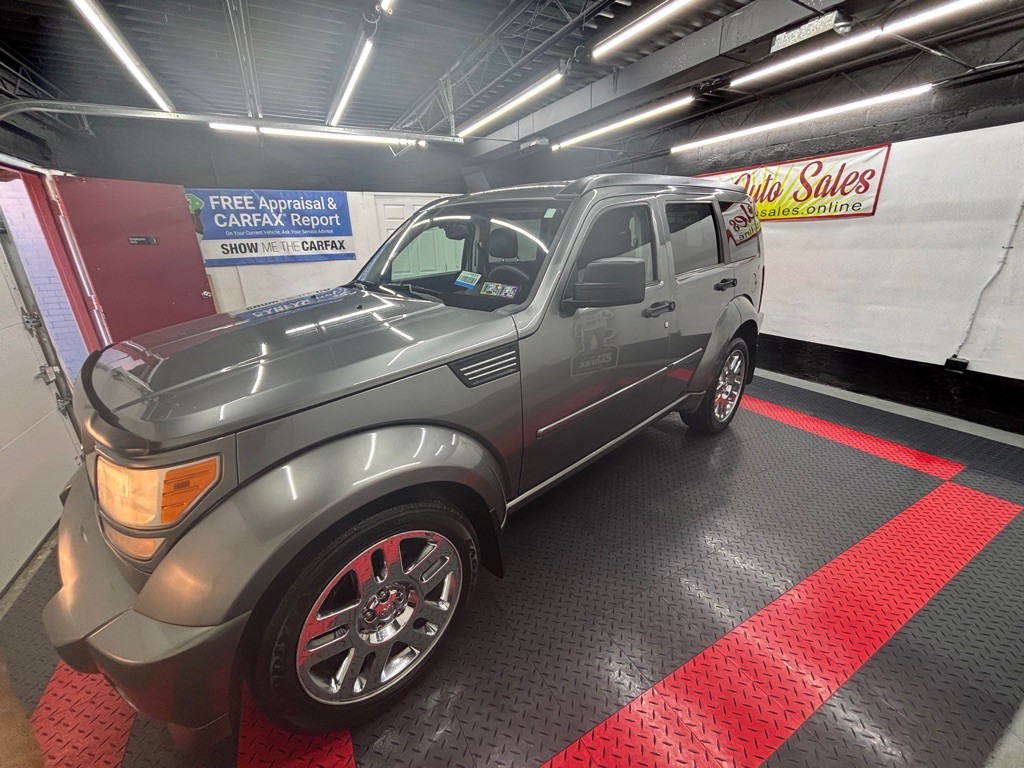 2011 Dodge Nitro Image 3
