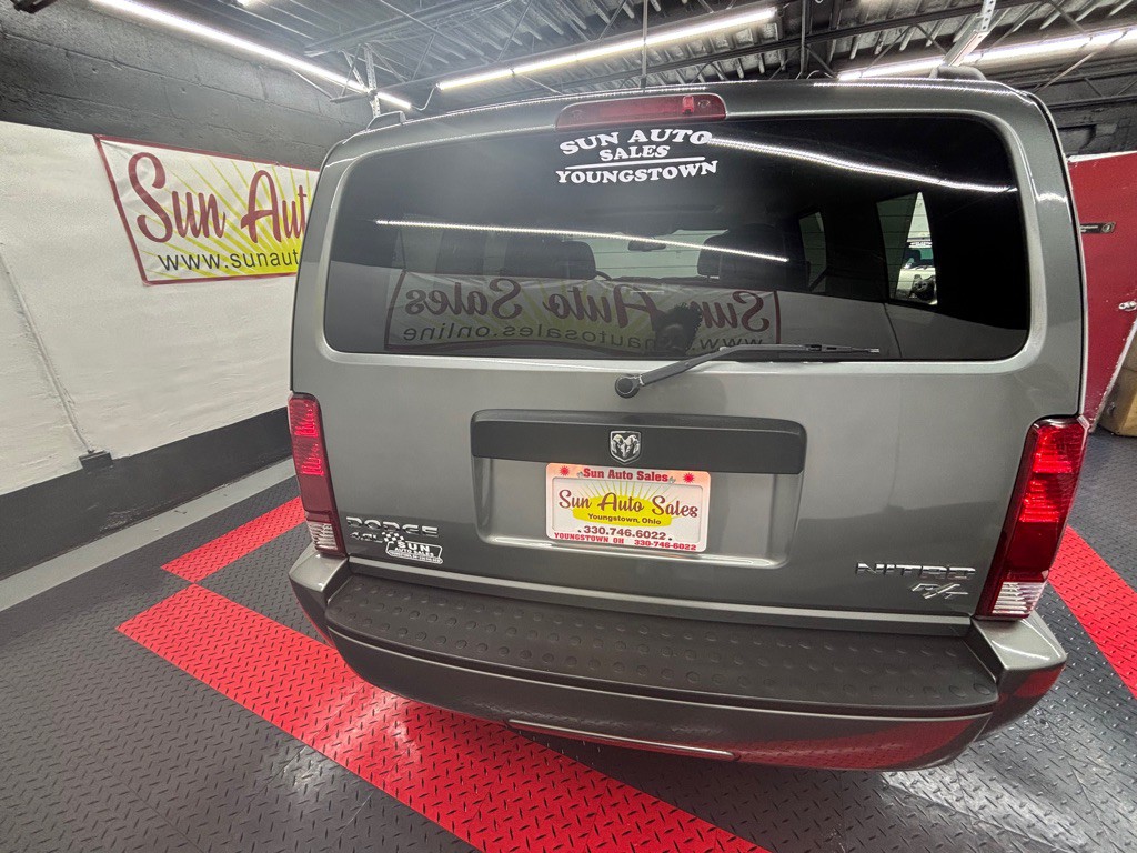2011 Dodge Nitro Image 10