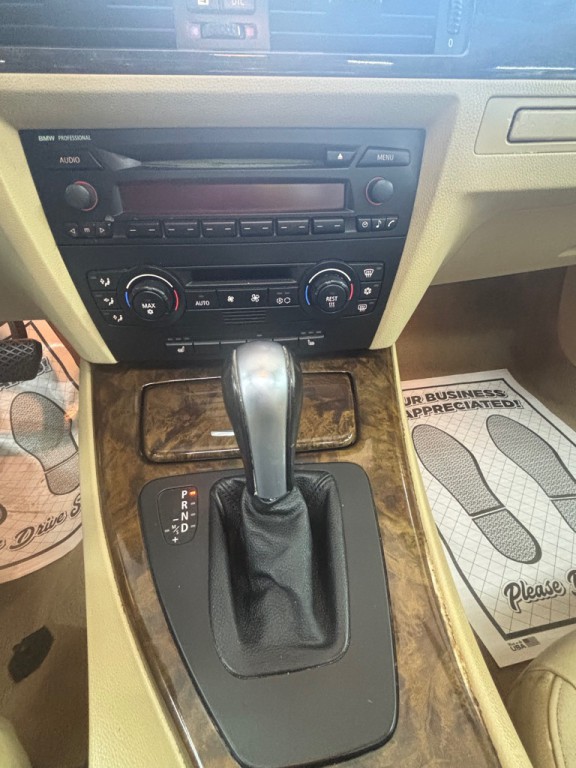 2006 BMW 3 Series Image 12