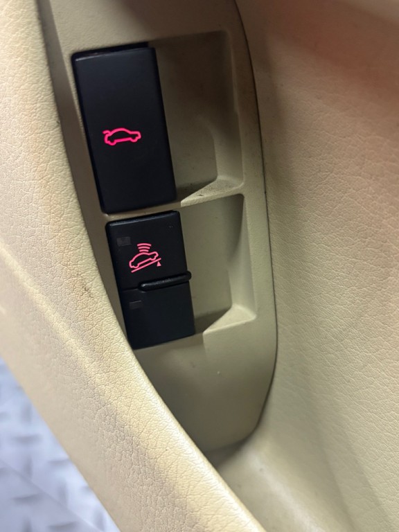 2007 Audi A4 Image 17