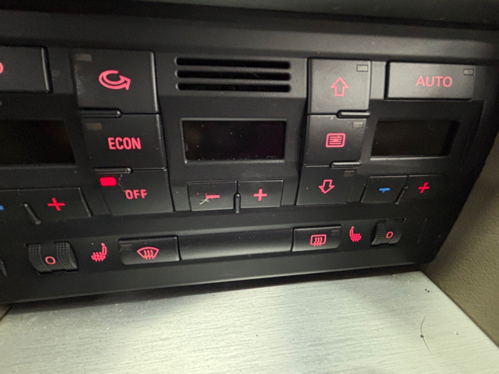 2007 Audi A4 Image 14