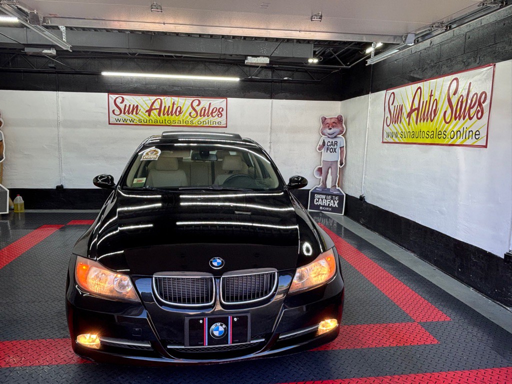 2008 BMW 3 Series Image 1