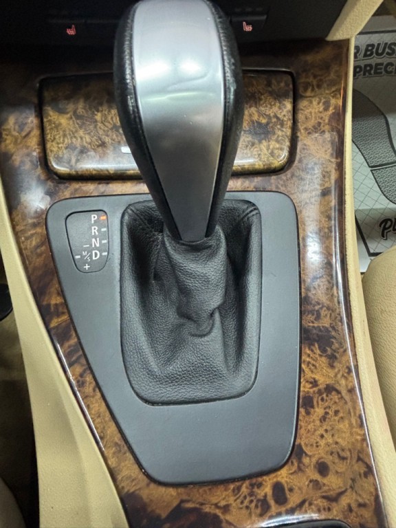 2008 BMW 3 Series Image 8