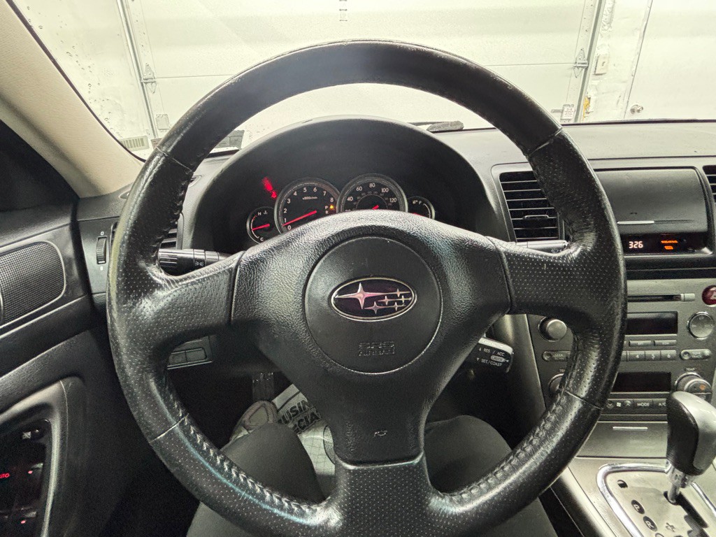 2005 Subaru Outback Image 11
