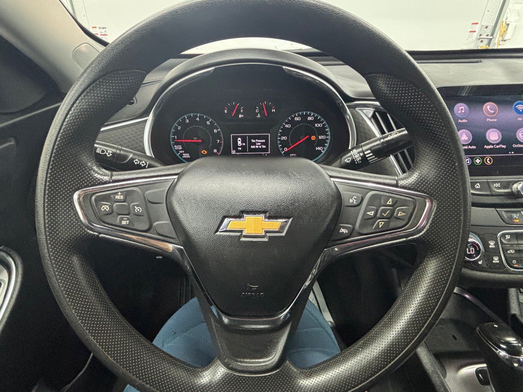 2020 Chevrolet Malibu Image 14