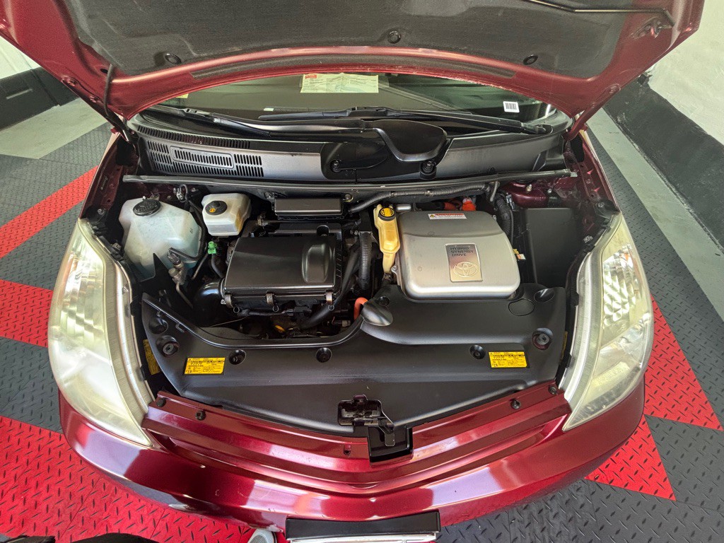2005 Toyota Prius Image 8