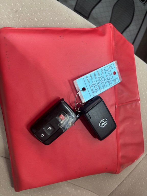 2005 Toyota Prius Image 17