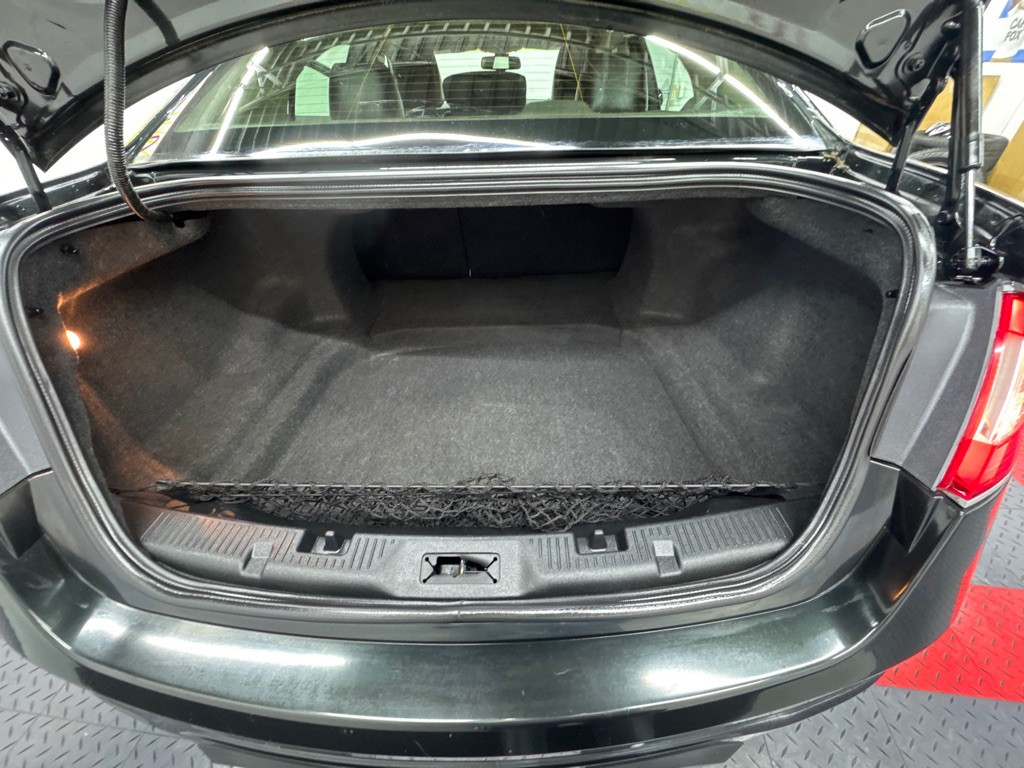 2010 Ford Taurus Image 15
