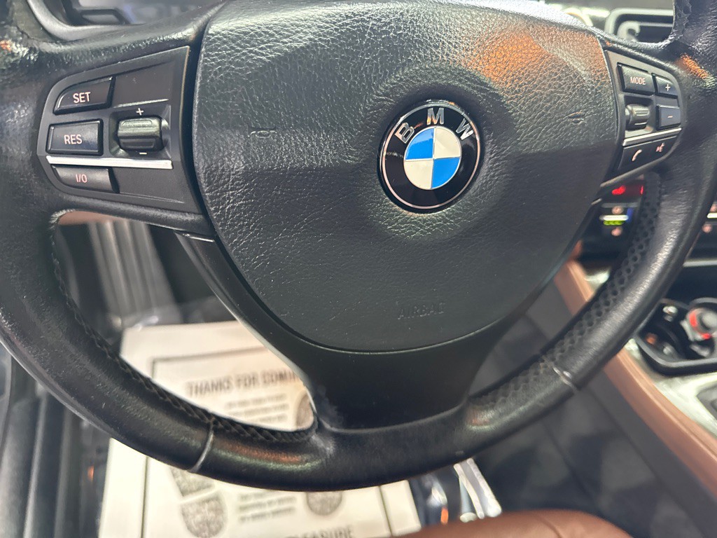 2011 BMW 5 Series Image 19
