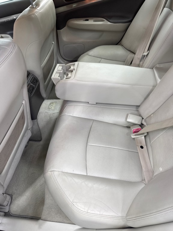 2012 INFINITI G25 Image 5